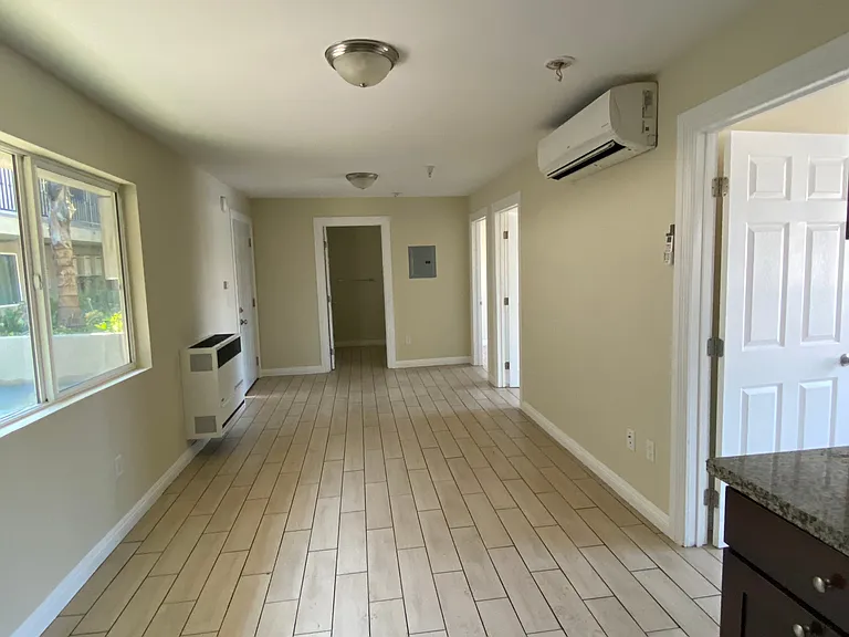 3856 S. Normandie Ave — Photo 26