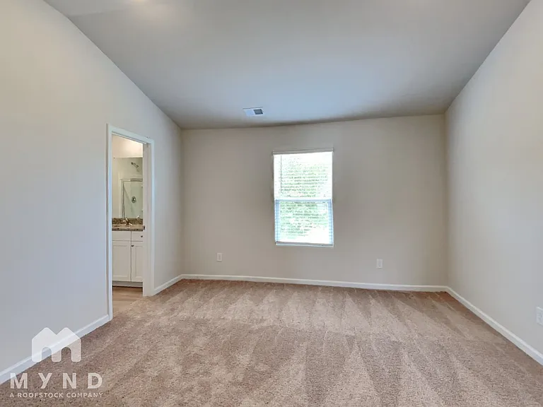 282 Royal Meadow Dr — Photo 14