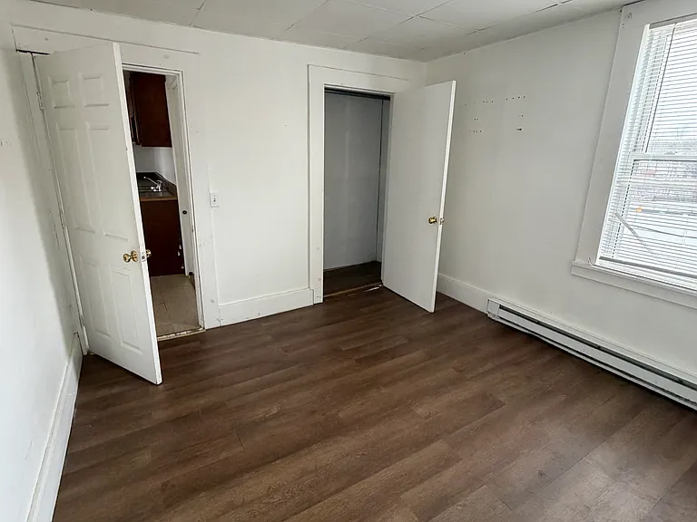 20 High St #1R — Photo 1