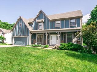 8106 W 153rd St, Overland Park, KS 66223