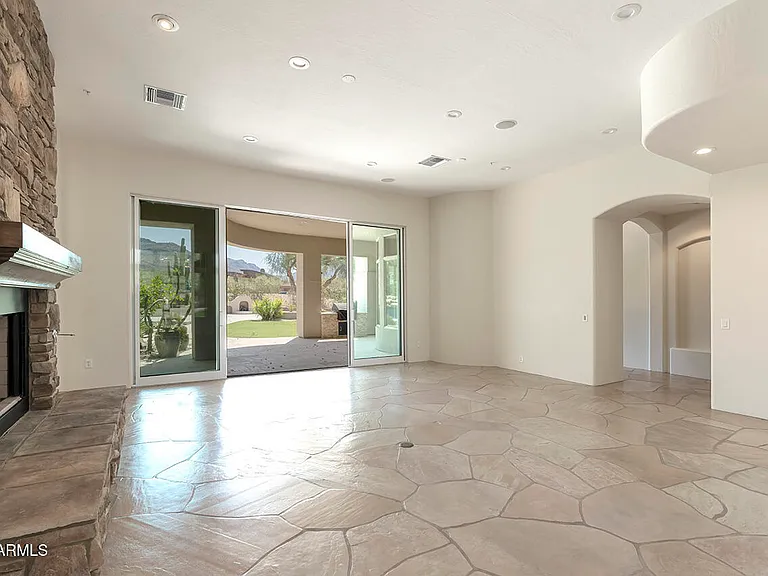 9290 E Thompson Peak Pkwy #204 — Photo 7