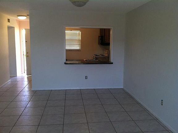 5th image of 7722 Camino Real APT 316