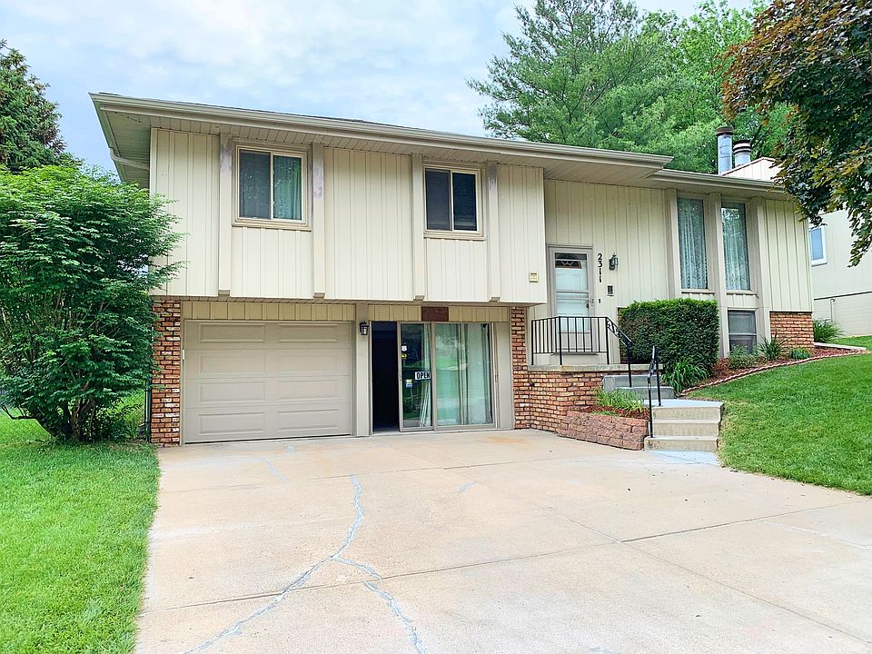 1st image of 2311 N 127th Cir