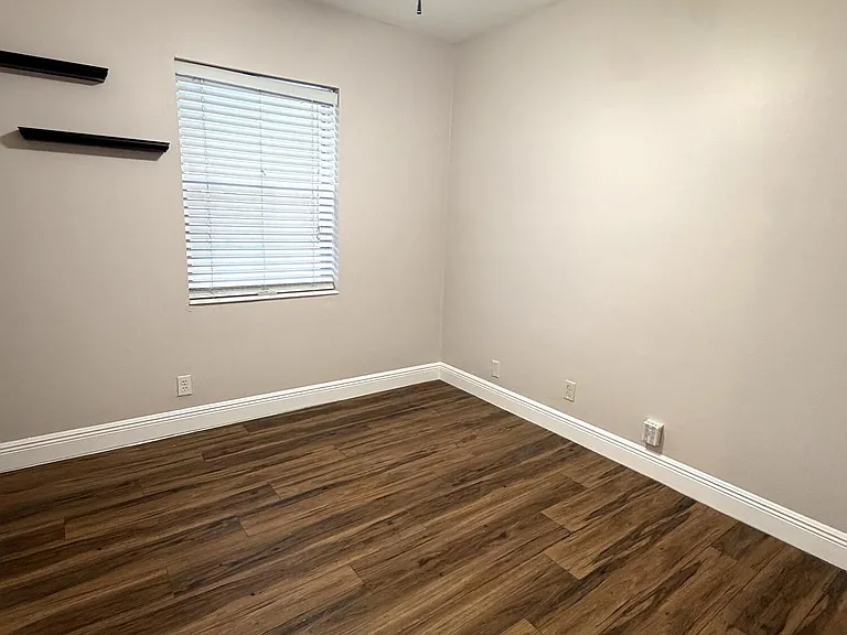 9585 Affirmed Ln — Photo 8