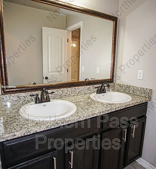 13482 Bradford St — Photo 21