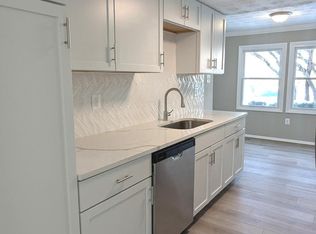 2091 Lake Grove Ln, Crofton, MD 21114