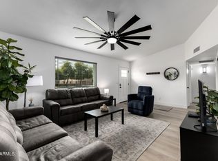 6620 W Cholla St, Glendale, AZ 85304