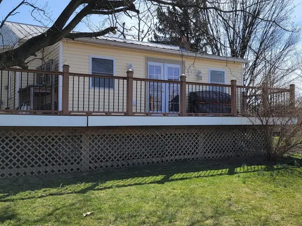 413 Ford Hill Rd, Augusta, WV 26704