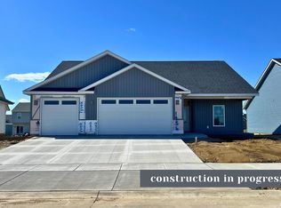1856 Redbud Cir, Eldridge, IA 52748