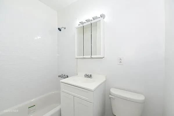 Rented by Corcoran | media 15