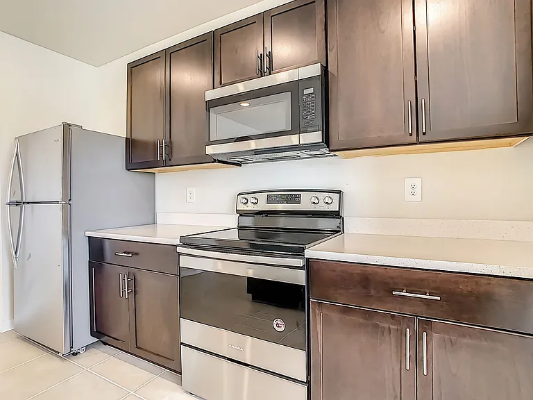 4203 Manatee Ln — Photo 15