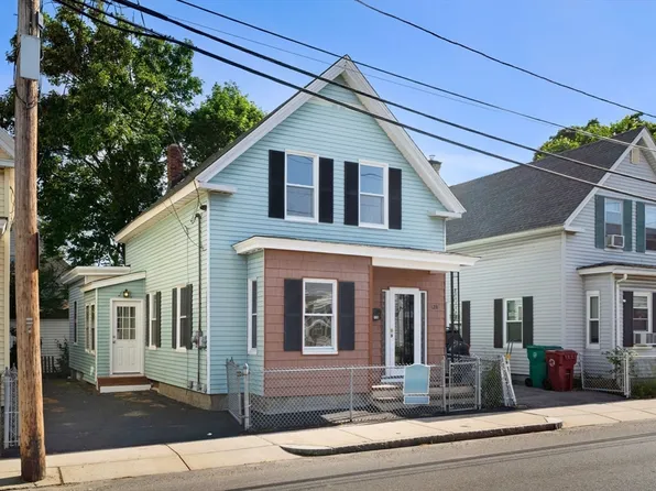 128 W 6th St, Lowell, MA 01850