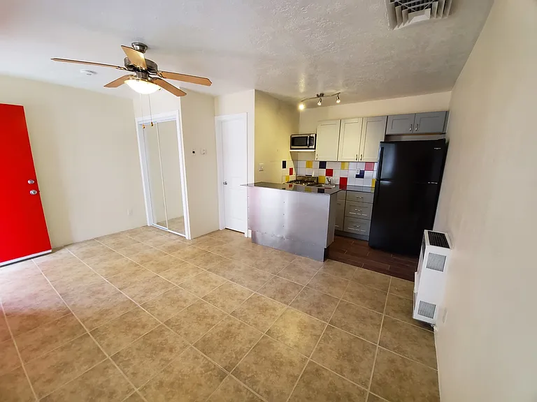 312 Vassar Dr SE — Photo 14
