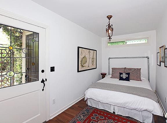 5th image of 1048.5 N Harper Ave