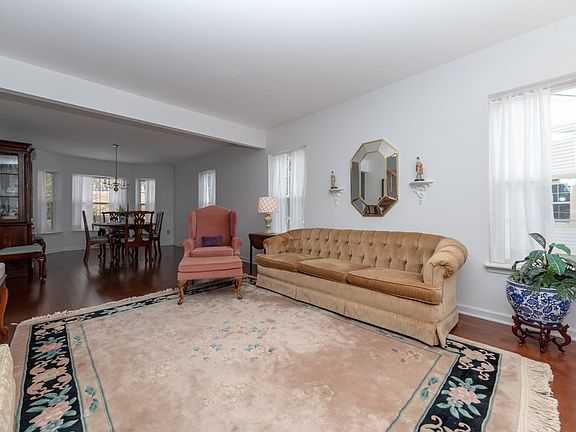 4th image of 124 Tallmadge Pl