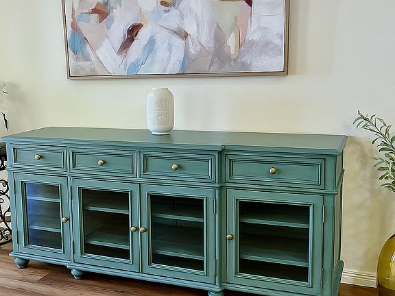 111C3038-EDF2-405E-AD4D-FFC9852871E8_10212025