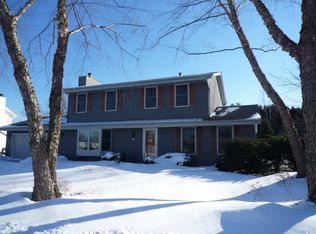 773 Overland Trl, Grafton, WI 53024