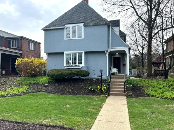 915 N East Ave, Oak Park, IL 60302