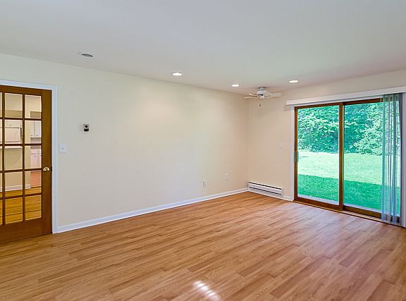 2nd image of 1217 Morningside Dr