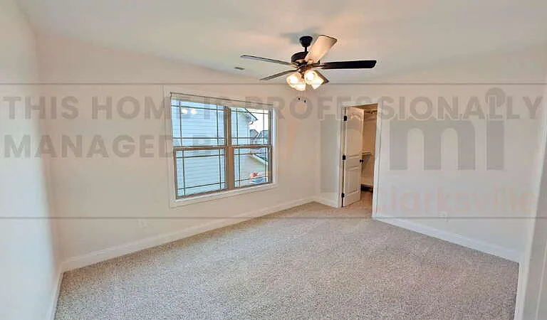 576 Dexter Dr — Photo 36