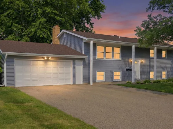 938 Pierce St S, Shakopee, MN 55379