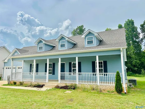 60 Spring Valley Dr, Danville, AL 35619
