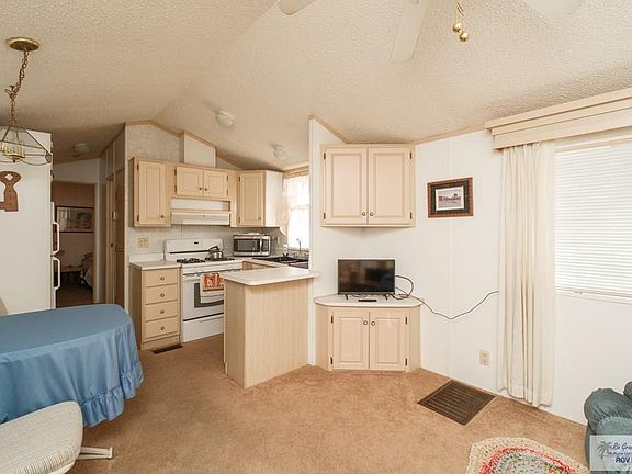 5th image of 215 S Valley View Rd Lot 115