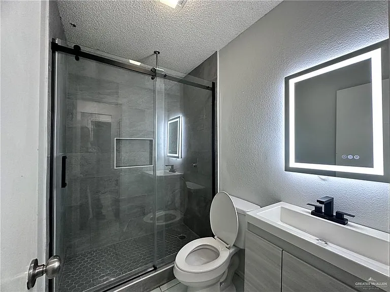 601 Kennedy Ave — Photo 10