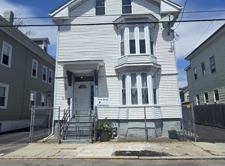 77 Waverly St FLOOR 3, Providence, RI 02907