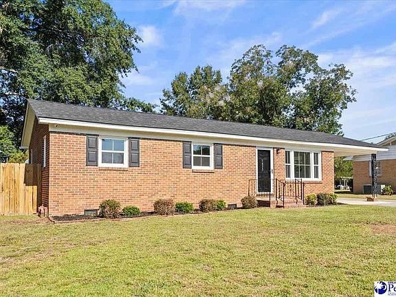 2nd image of 1655 Dresden Dr