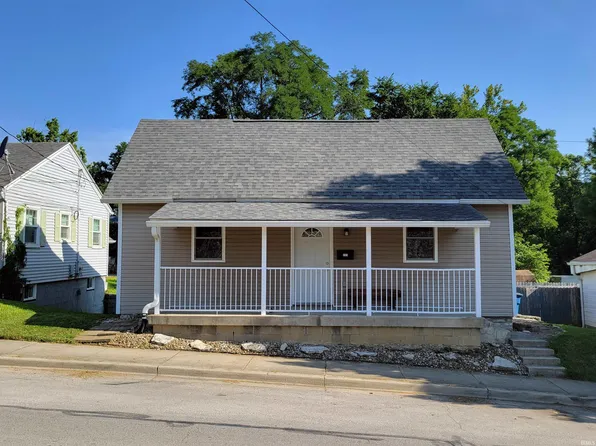 205 E Franklin St, Greencastle, IN 46135