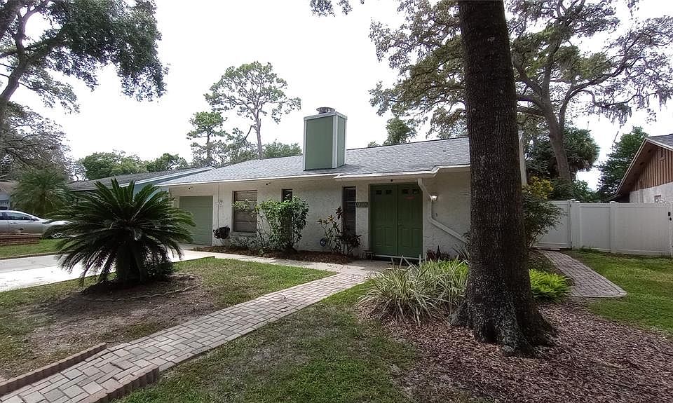 1st image of 9702 Hidden Oaks Cir