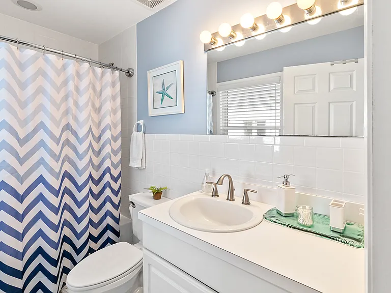 121 Highland Rd — Photo 16