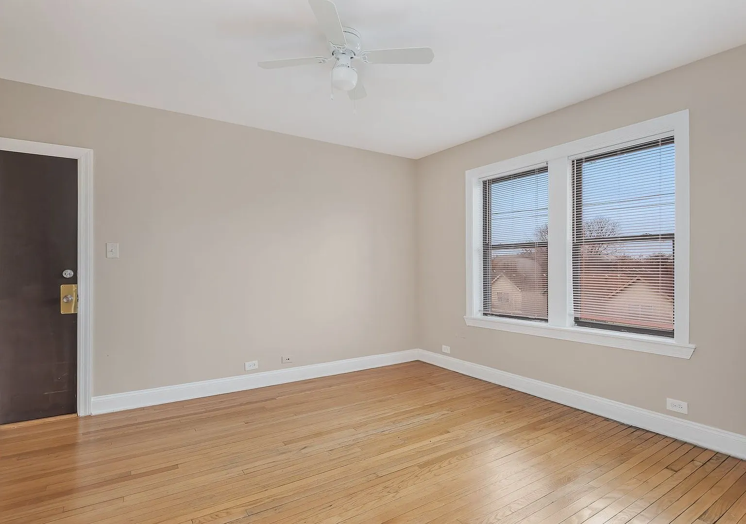1 bed, $1,350 — Photo 4