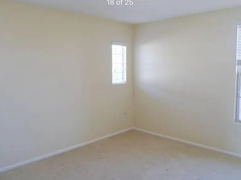 7183 Primrose Ln — Photo 9