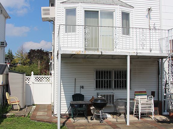 2nd image of 2416 E 71st St