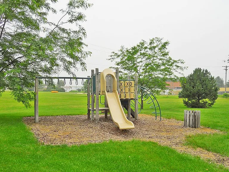 700 E Linton Ave — Photo 10