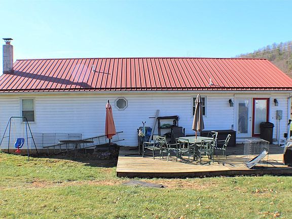 3rd image of 4709 W Lee Hwy