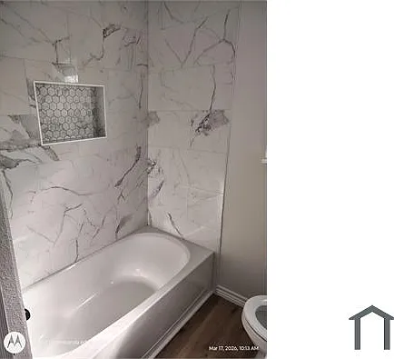 2226 Armstrong Ave — Photo 4