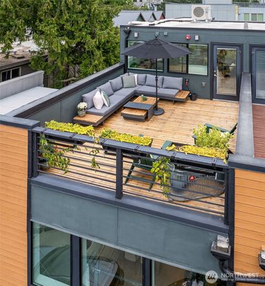 3604 Palatine Avenue N, Seattle, WA 98103