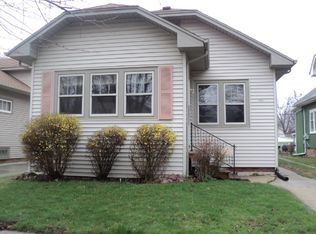 1431 Lawndale Ave, Racine, WI 53403