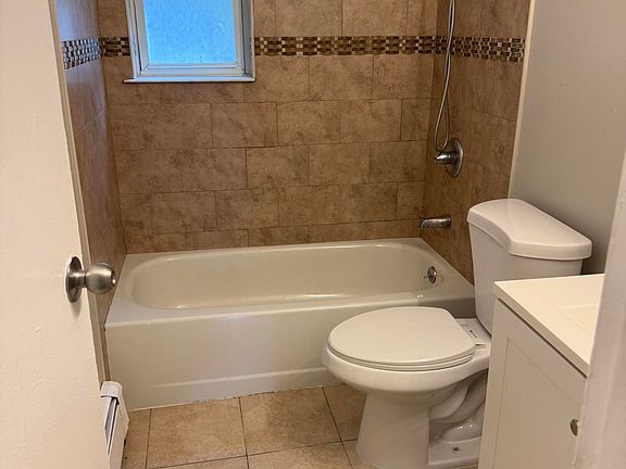 3rd image of 289 Main St APT 10E