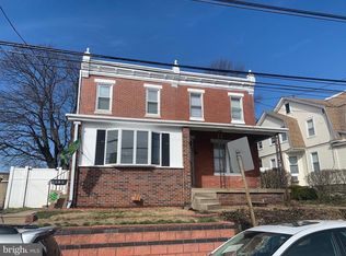 8010 Jeanes St, Philadelphia, PA 19111