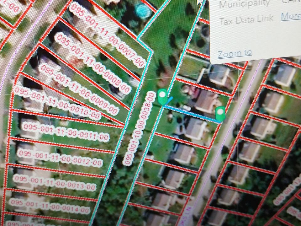 1st image of Hooks Ln