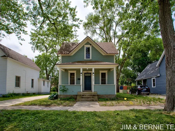 124 E 17th St, Holland, MI 49423