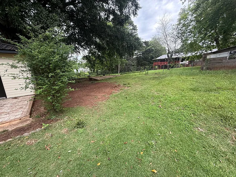 1217 Frederick Rd — Photo 3