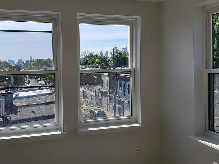 307 W York St #2 — Photo 13