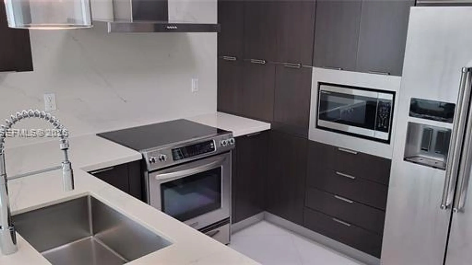 250 Sunny Isles Blvd cu-3-705, Sunny Isles Beach, FL 33160 — Photo 1