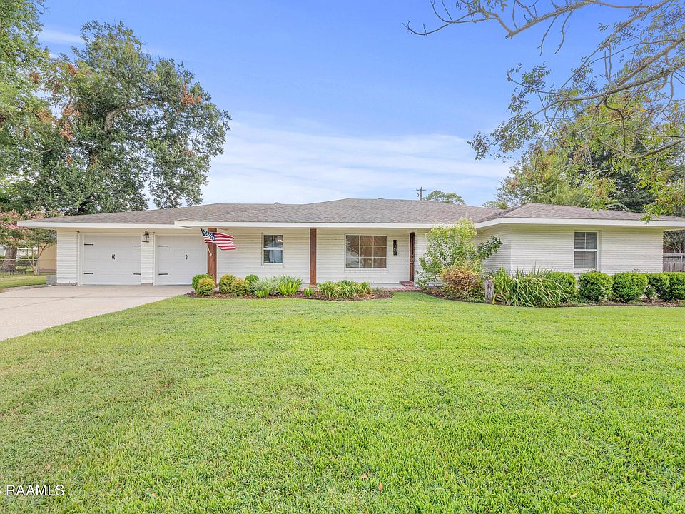 1st image of 136 Alonda Dr