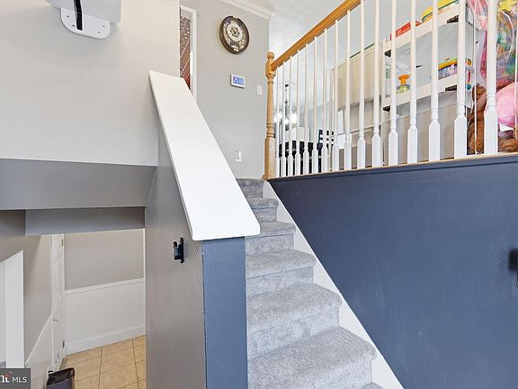 3rd image of 213 Welsford Rd